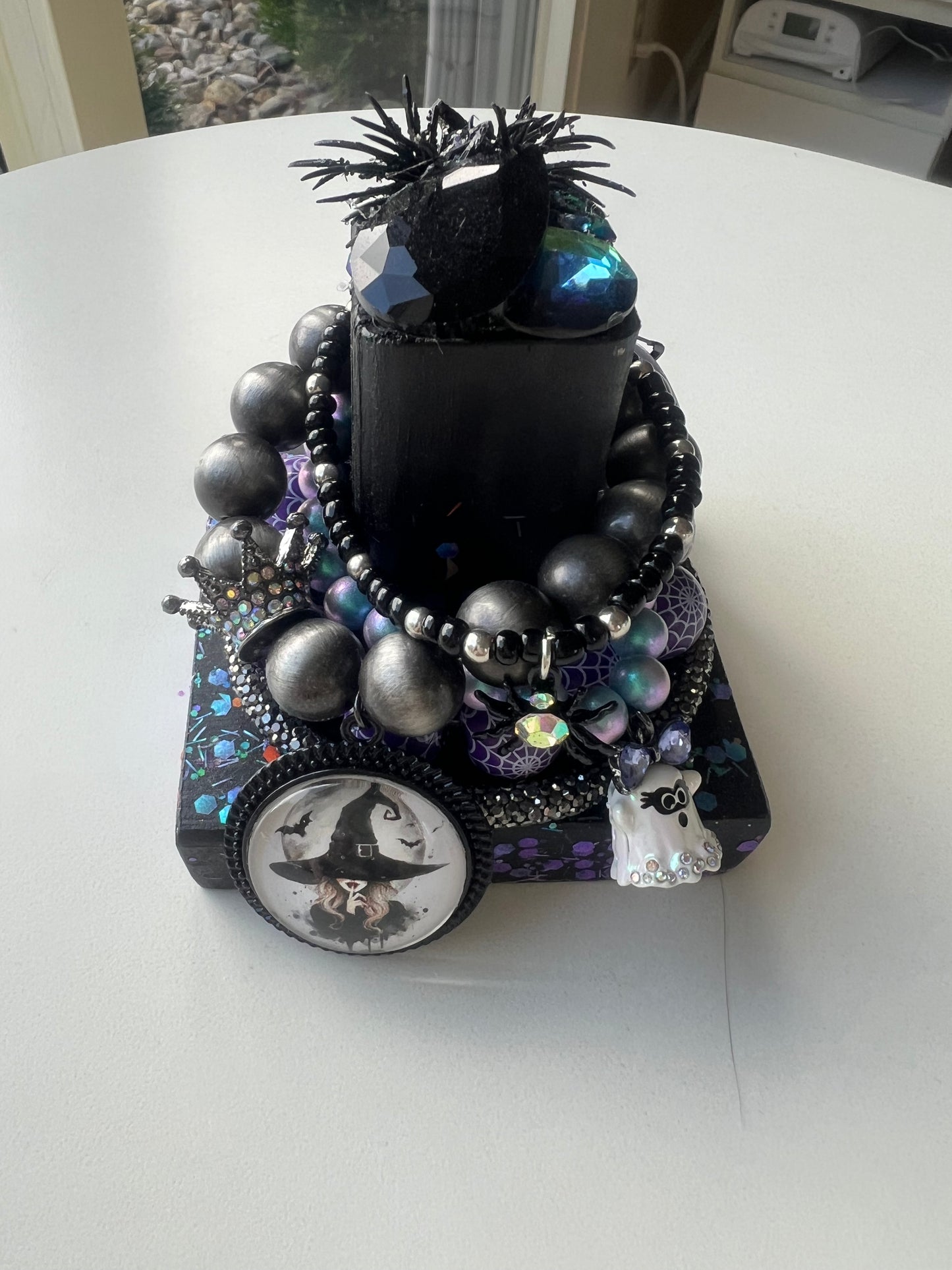 PRIM Halloween Witch & Ghost Charm Beaded Bracelet Stack