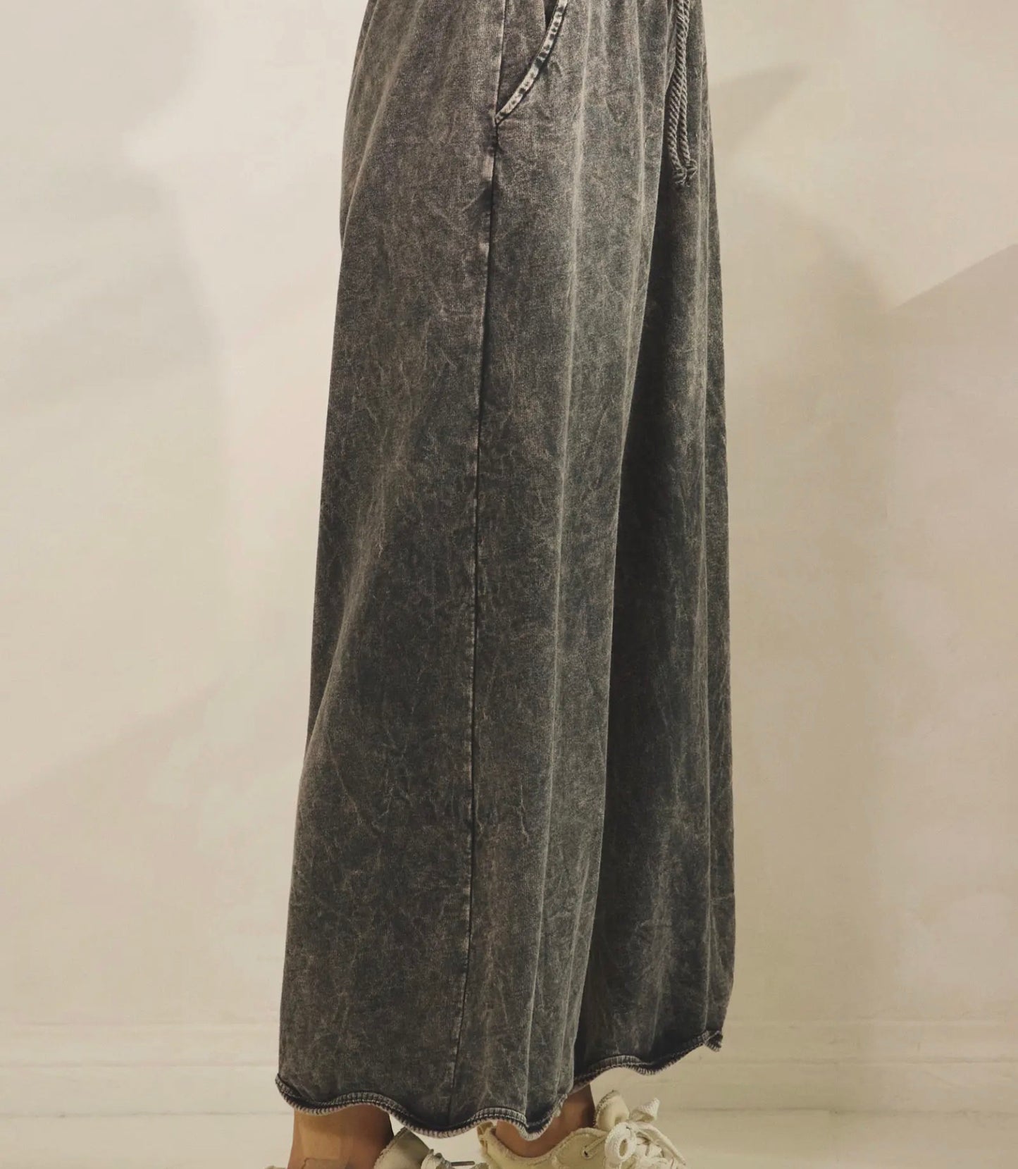 Mineral Washed Wavy Ribbed Pants